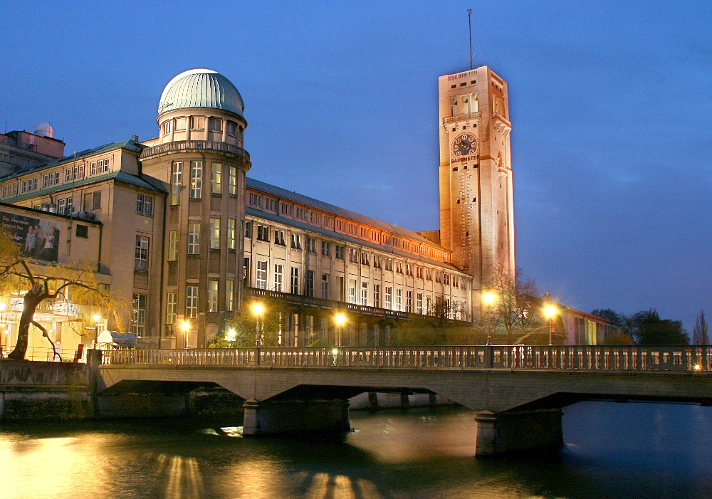 Wiedereröffnung des modernisierten Deutschen Museums ins München